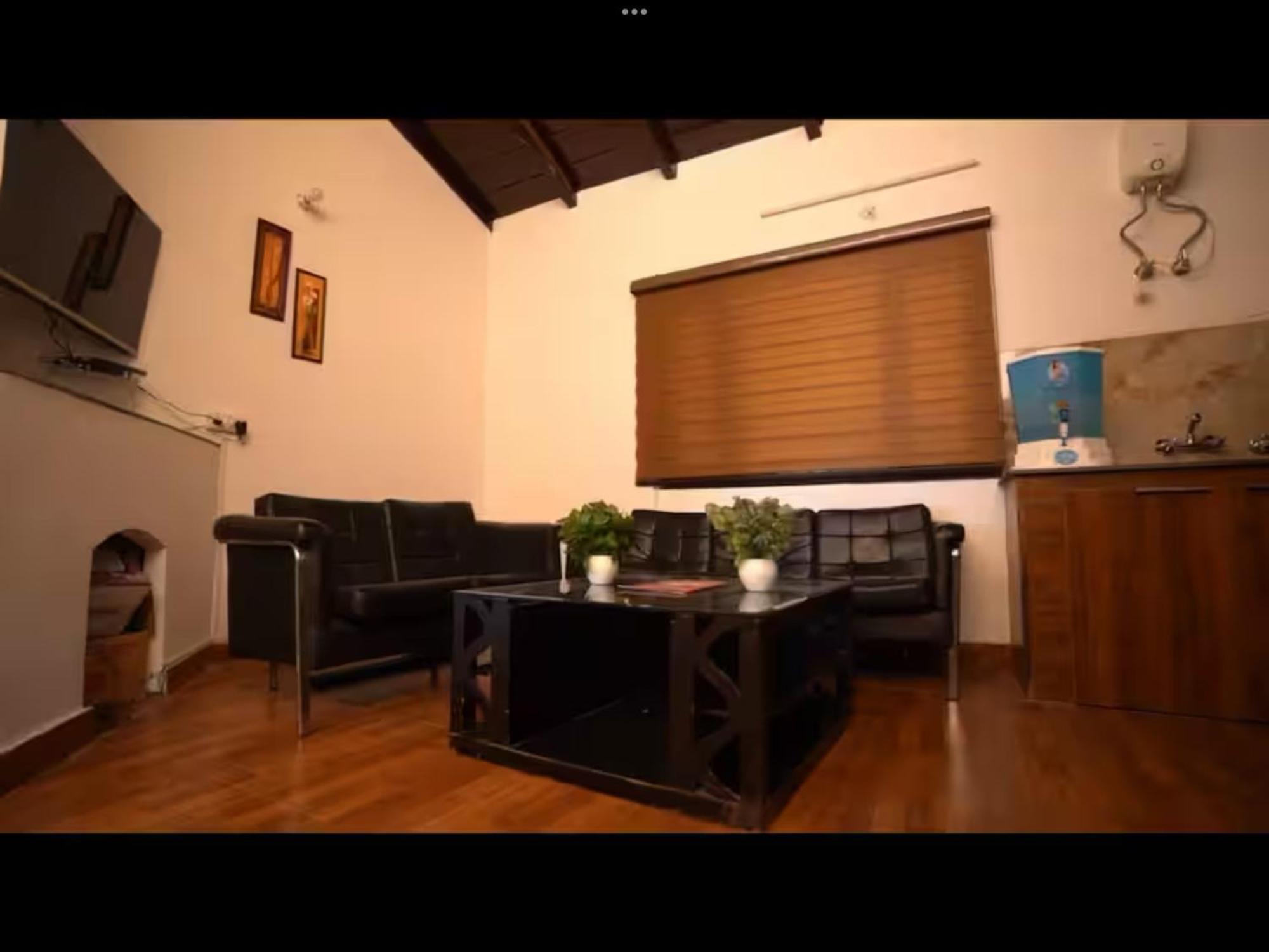 Himalayanblues Cottages&Stays มุกเตชวาร์ ภายนอก รูปภาพ